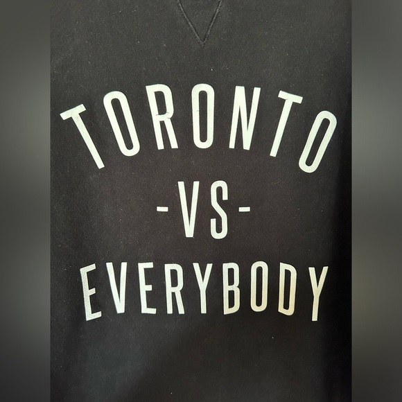 Toronto VS Everybody Peace Collective Canada Black White Sweatshirt Unisex XL - Picture 2 of 7